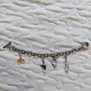 (3 for 12$) Cute charm bracelet with removable charms